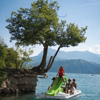 pedalo